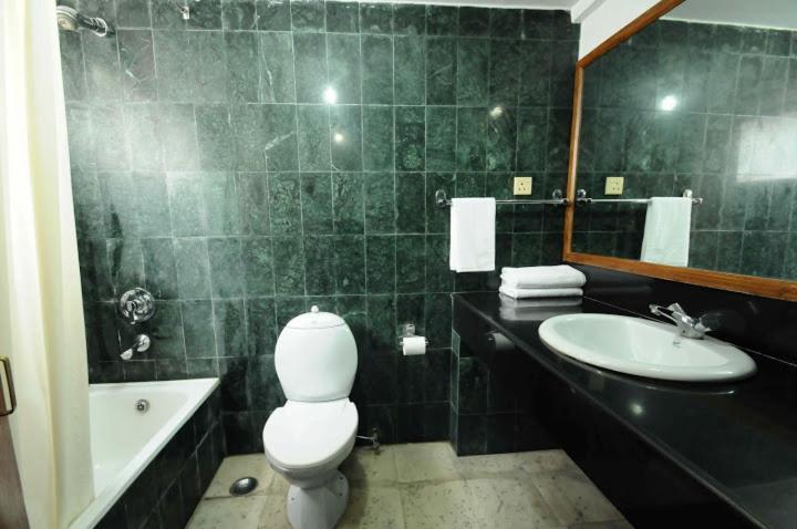 Hotel Clarion Katmandou Extérieur photo